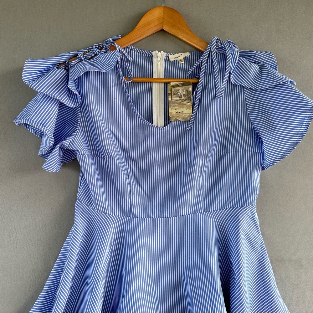 Women’s Blue Striped Ruffle Peplum Top - Picture 2 of 8